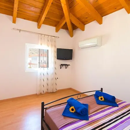 Holiday home Haus In Kolympia Mit Garten Und Bergblick Kolymbia